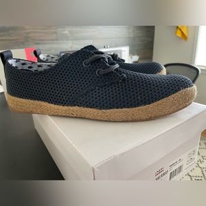 Ben Sherman resort style shoes